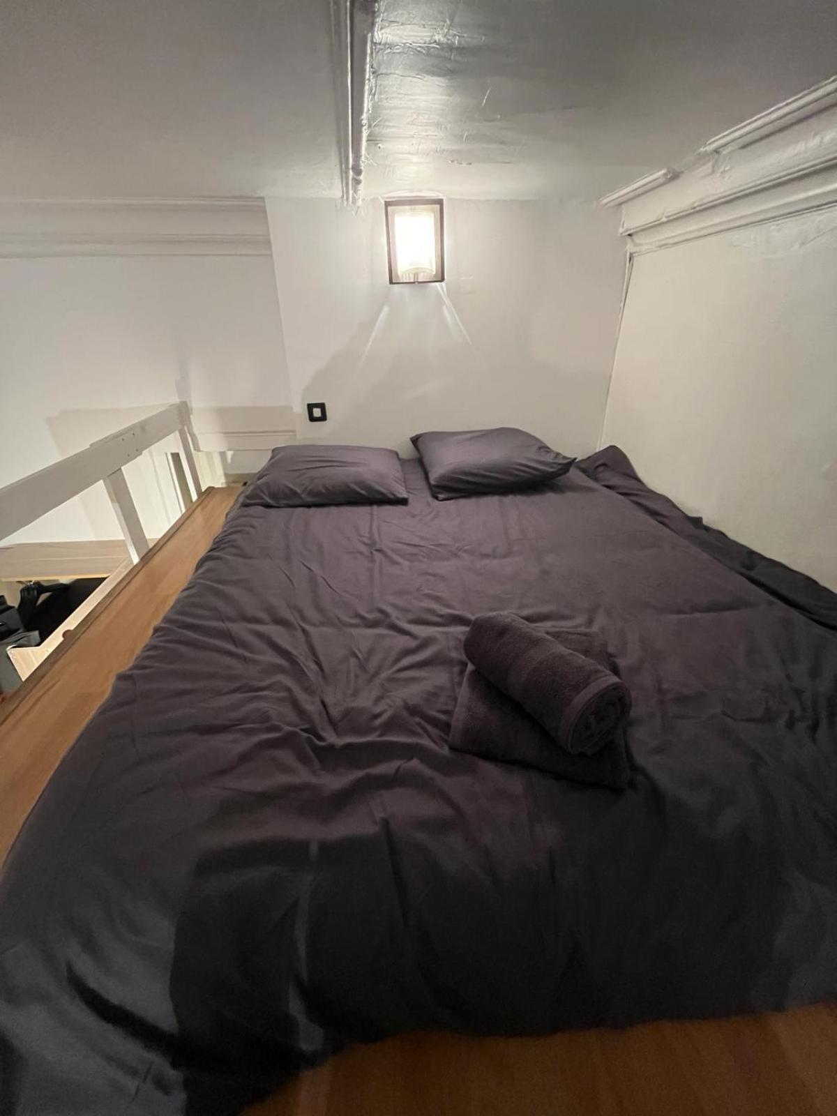 Bel Appartement Avec Mezzanine En Plein Centre De Bordeaux Bagian luar foto